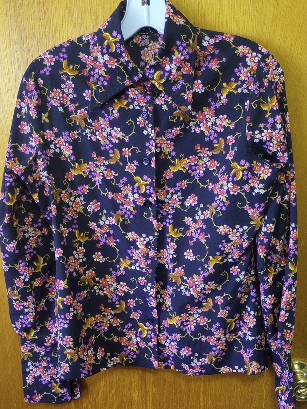 RARE Contessa Monique Colorful Vintage Floral Blouse w/ Birds. Black Pink Purple